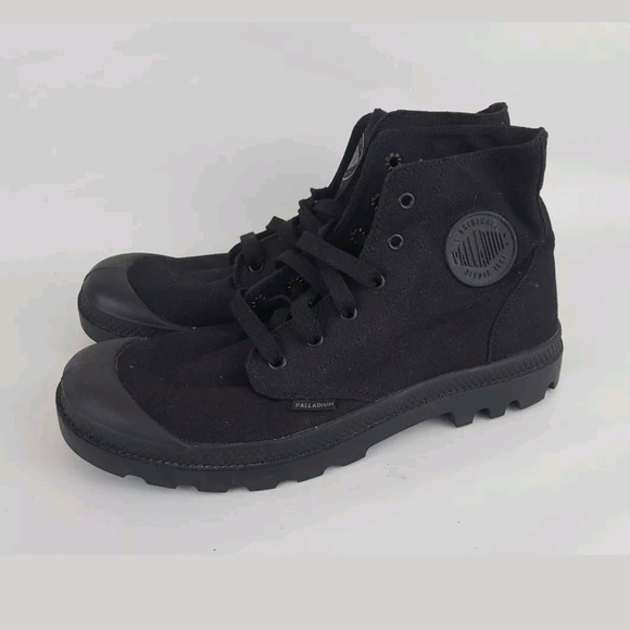 palladium men's pampa hi canvas boot